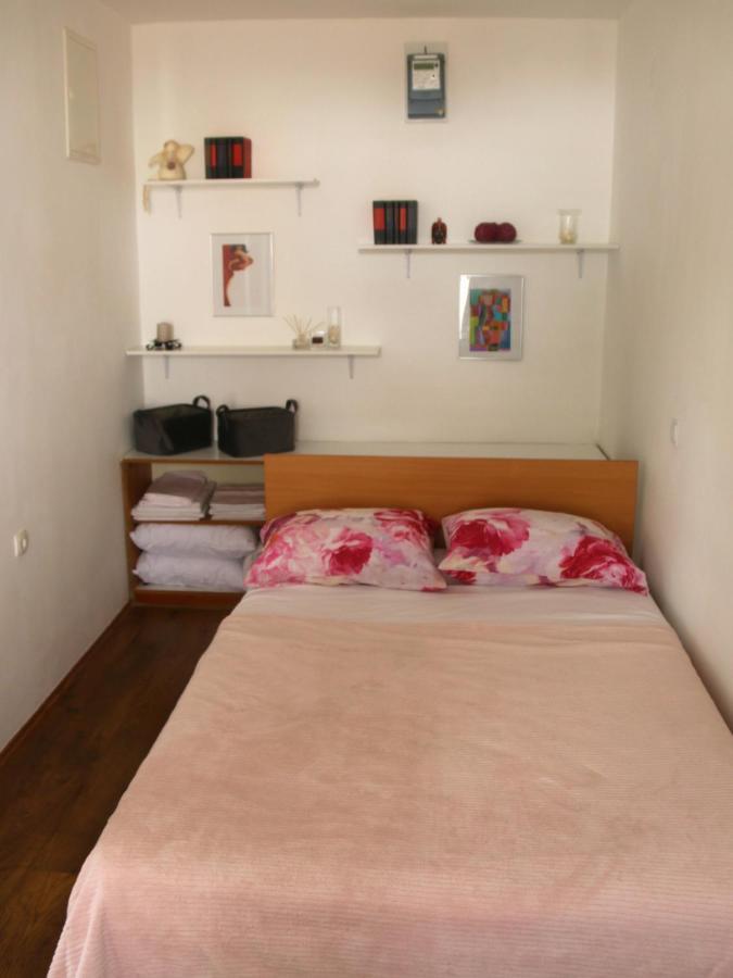 Cosy Apartment - 10 Minutes Walk To Sea ซาดาร์ ภายนอก รูปภาพ